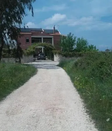 Riverside Family House Potamion